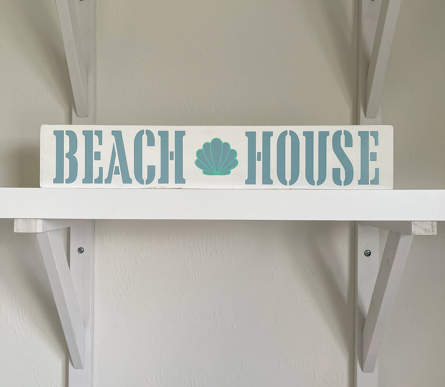 Beach House Sign