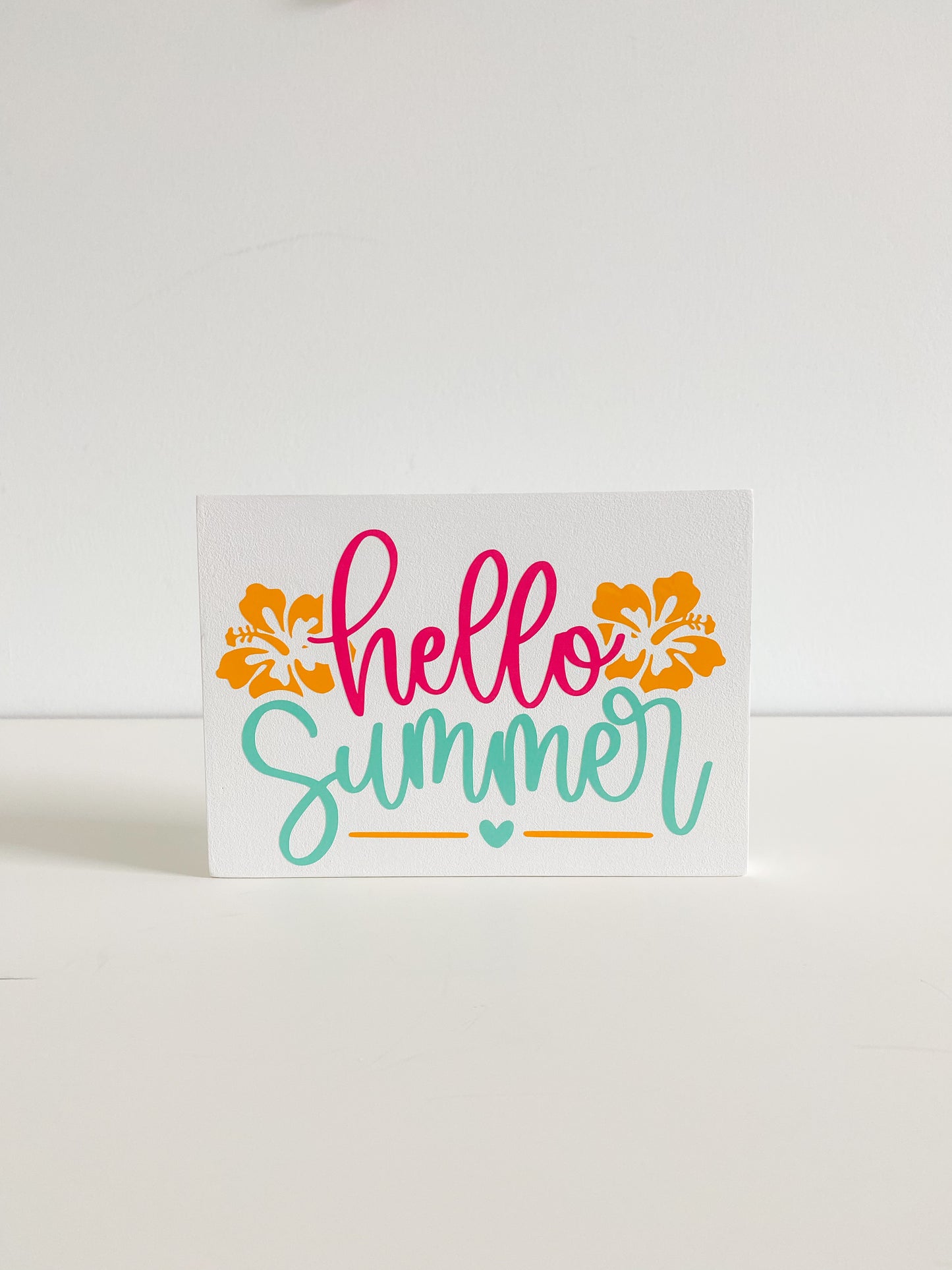 Hello Summer Sign