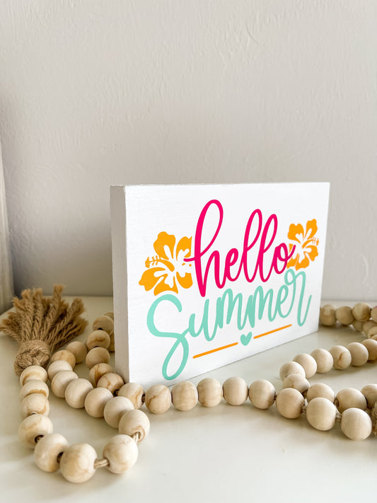 Hello Summer Sign