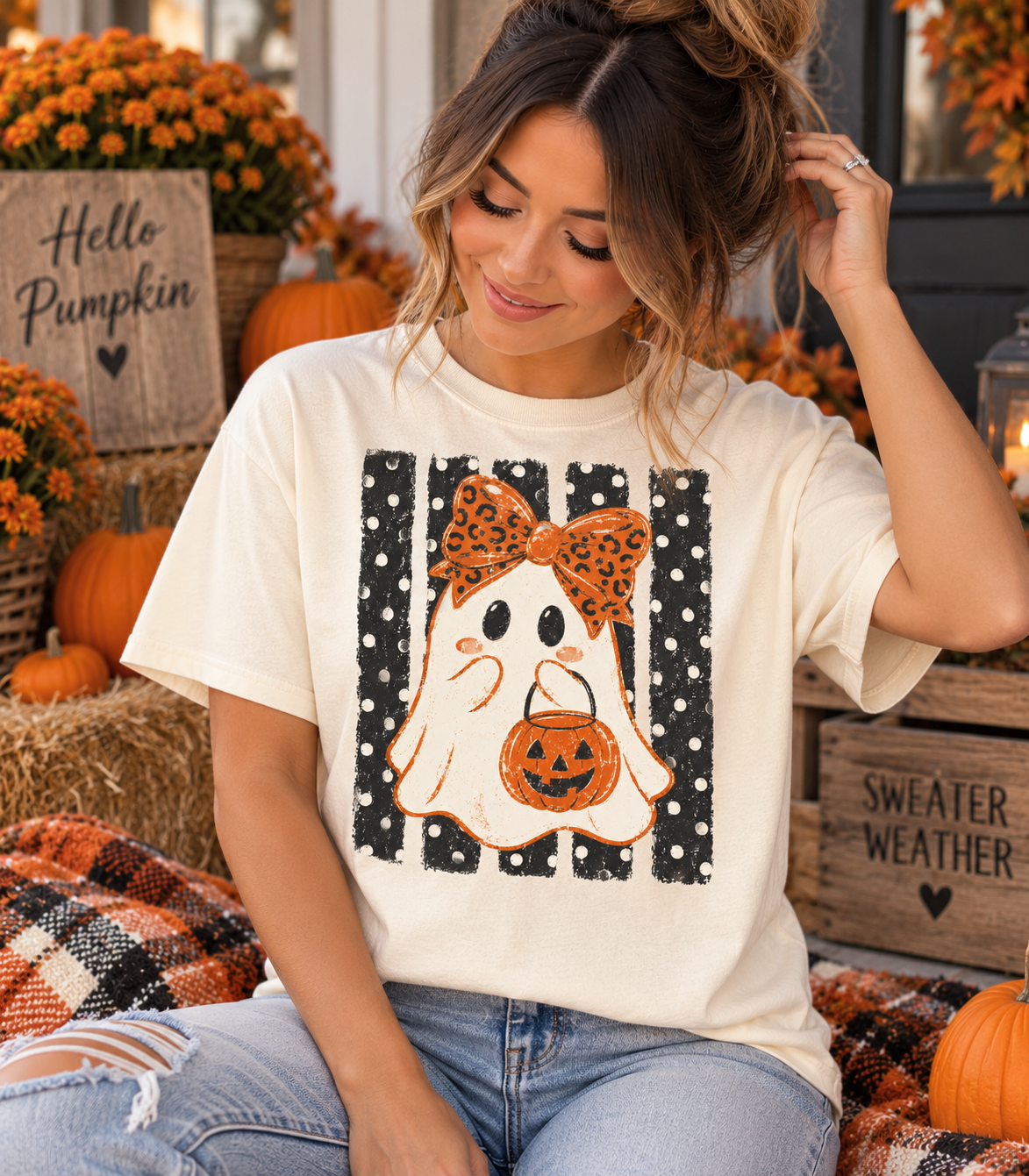 Halloween Ghost T-Shirt | Cute Ghost Pumpkin Tee | Retro Fall Halloween Shirt